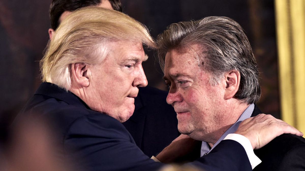 trump-bannon-0820201.jpg